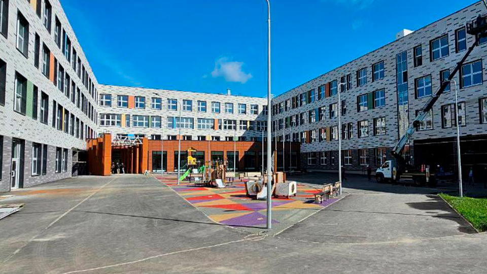 Строительство самой большой школы в Подмосковье